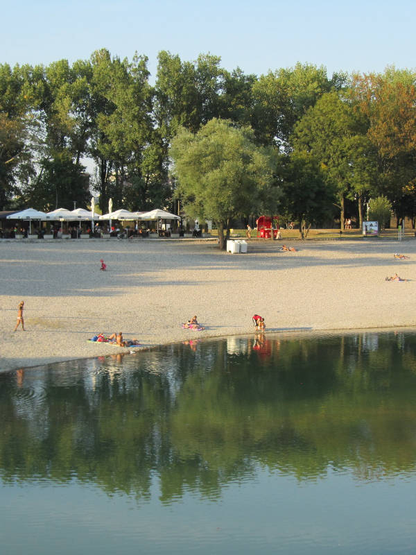 The large lake in Bundek Park