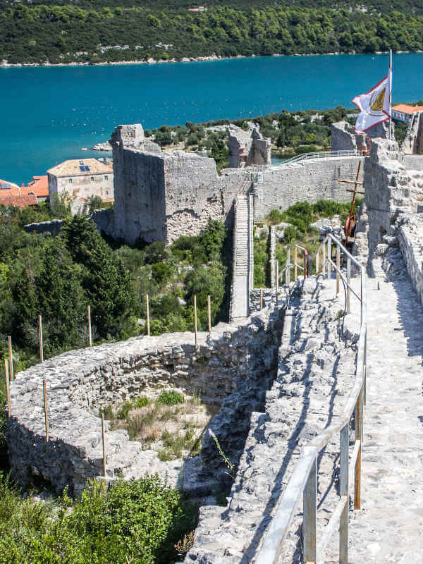 Ston wall croatia
