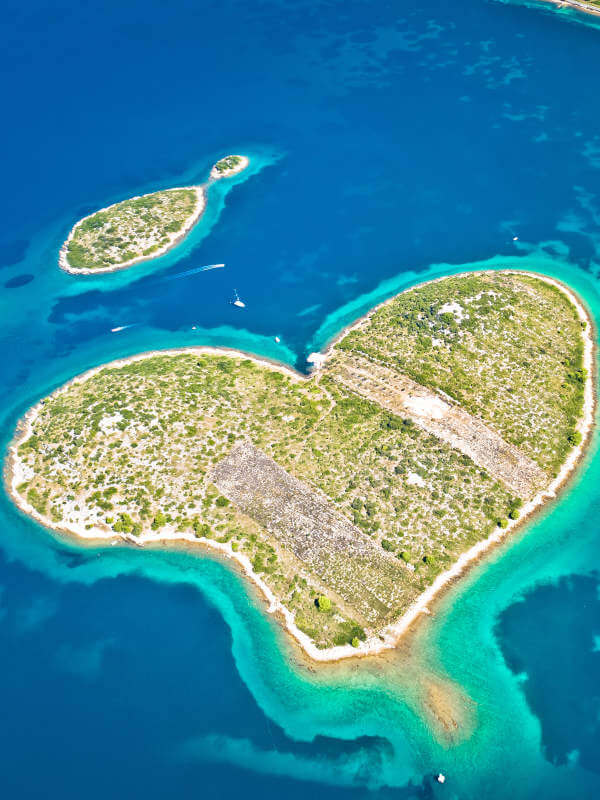 Galesnjak island