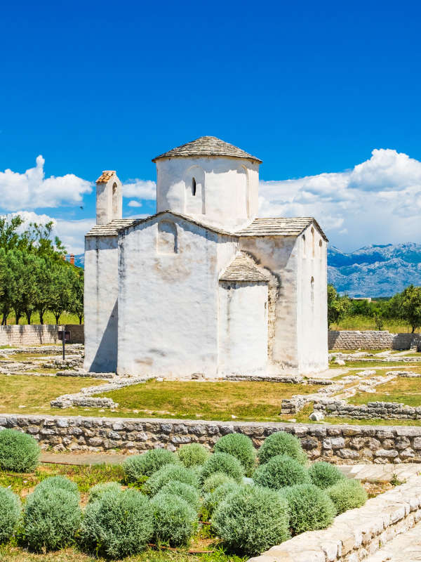 Church in Nin