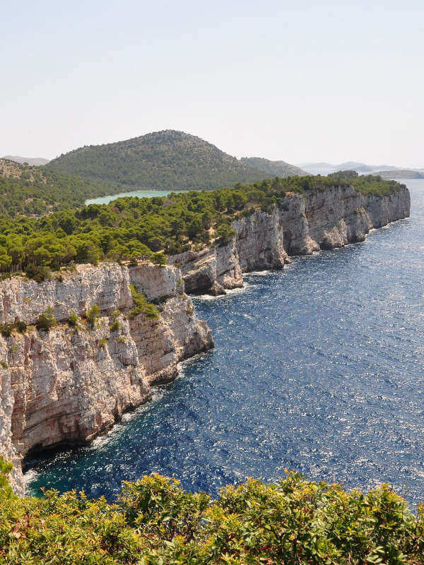 kornati park, the cliffs