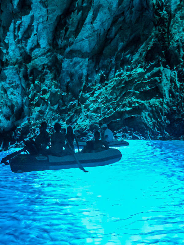 Bisevo blue cave
